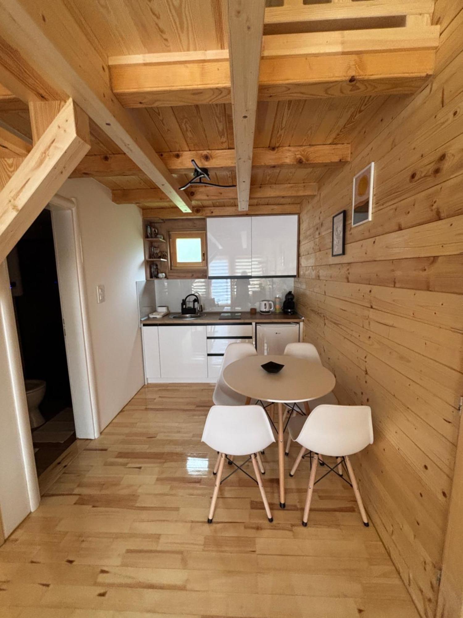 Apartman Lenka 모크라 고라 외부 사진